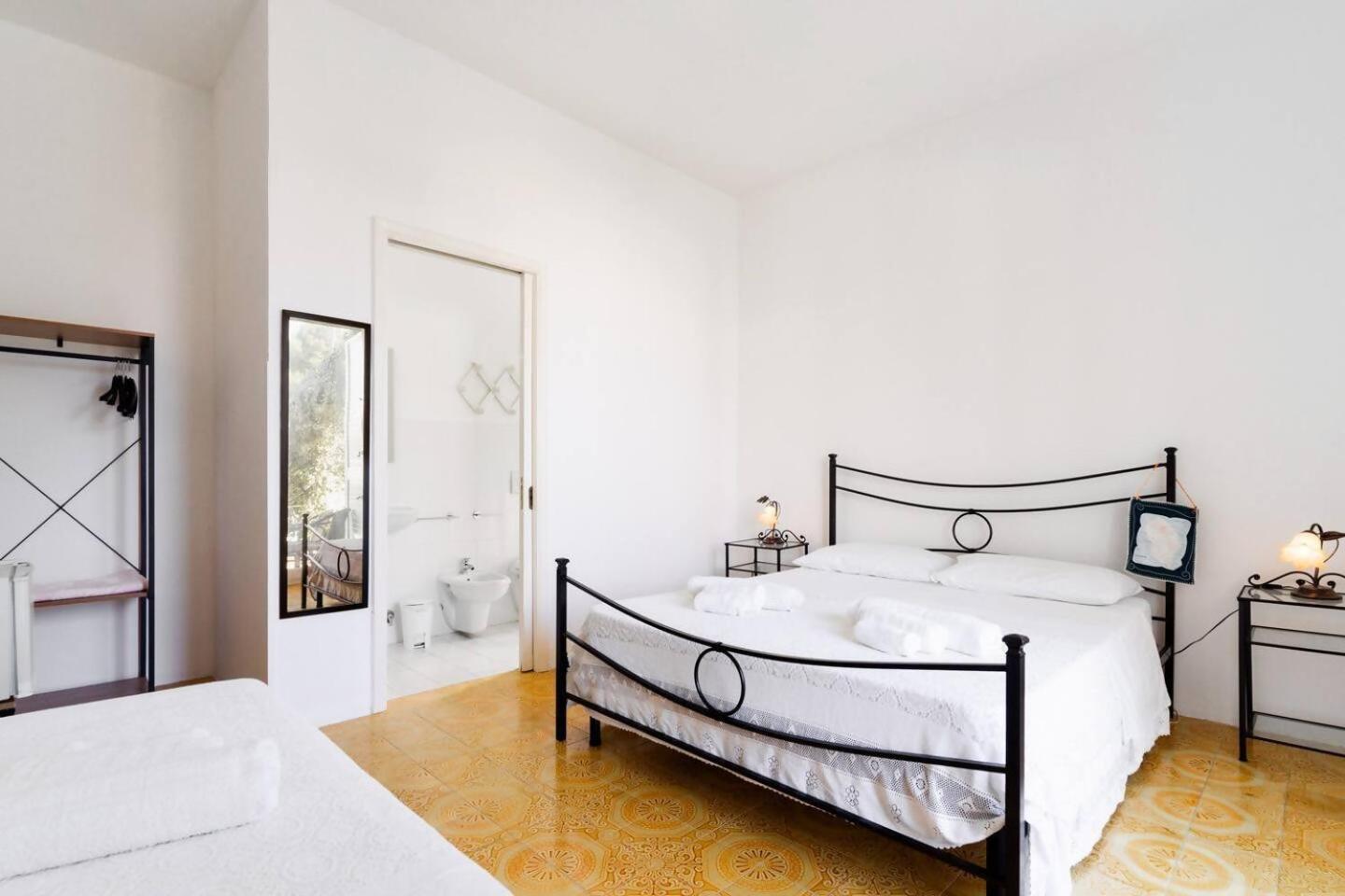 B&B Marchese By Vivimy Marina di Mancaversa Rum bild