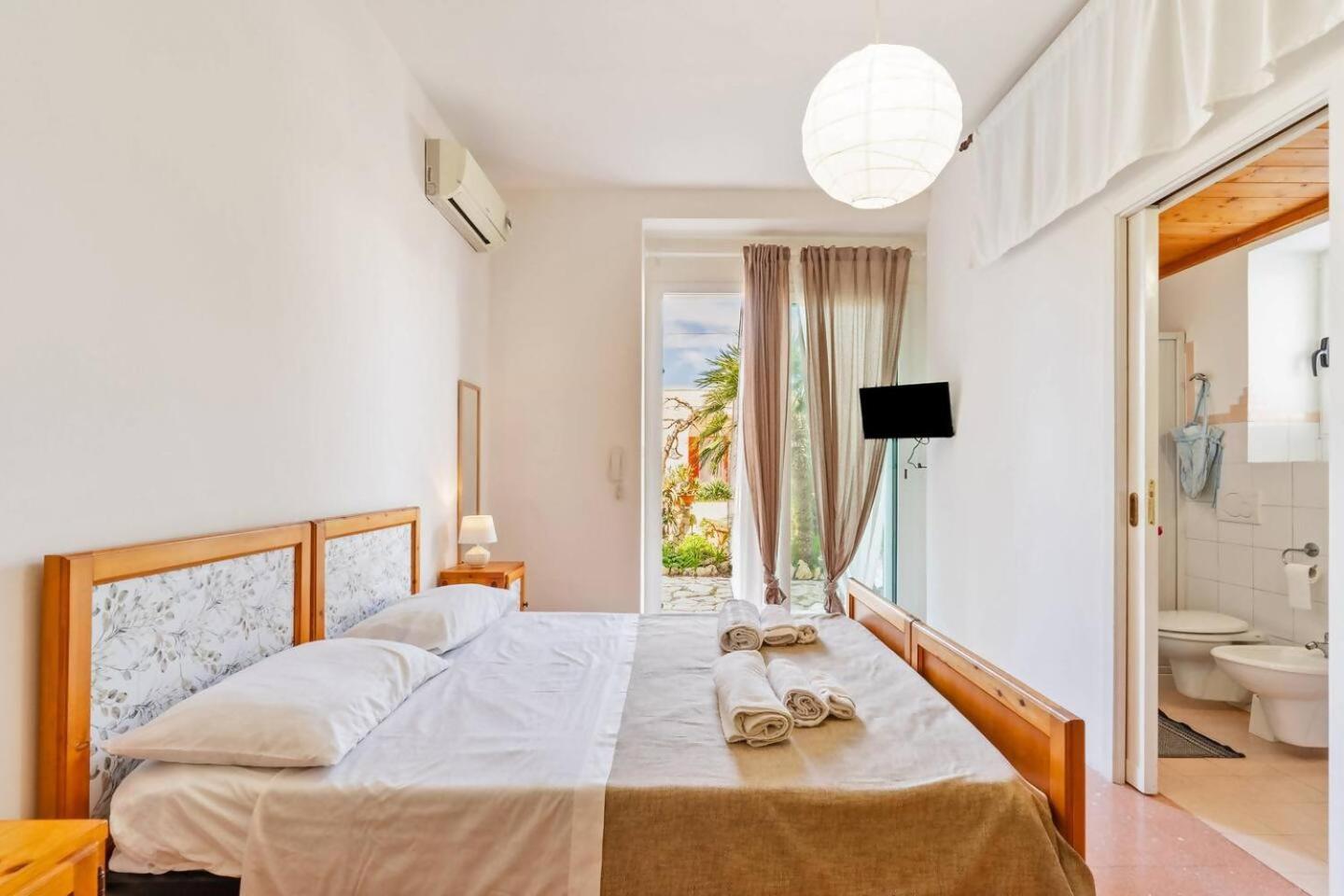 B&B Marchese By Vivimy Marina di Mancaversa Rum bild